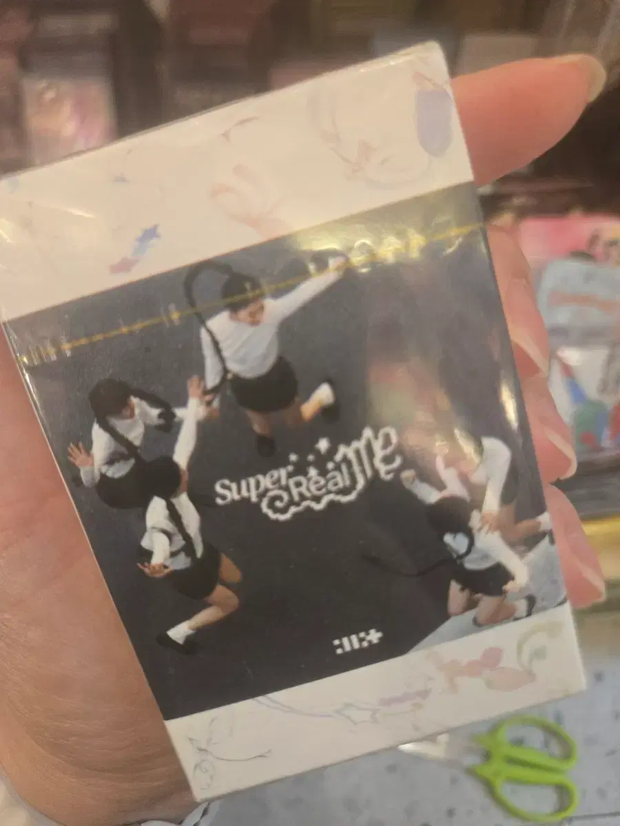 thumbnail-0